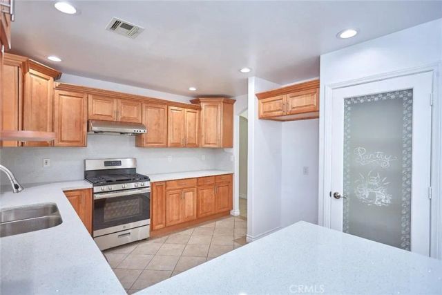 14690 Zuni Lane, Victorville, CA 92394