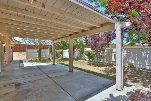 14690 Zuni Lane, Victorville, CA 92394