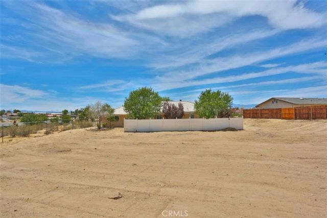 14690 Zuni Lane, Victorville, CA 92394