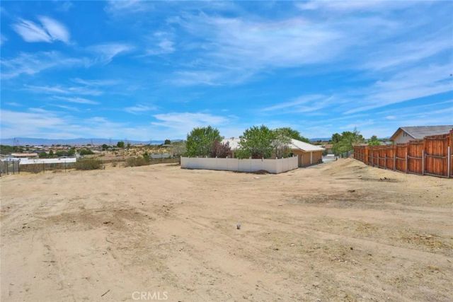 14690 Zuni Lane, Victorville, CA 92394