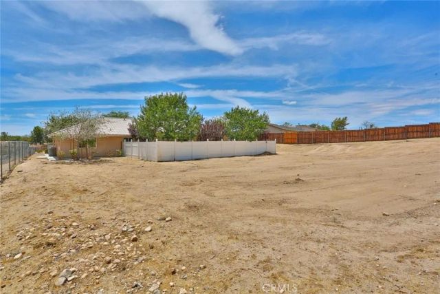 14690 Zuni Lane, Victorville, CA 92394