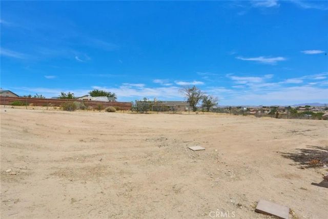 14690 Zuni Lane, Victorville, CA 92394