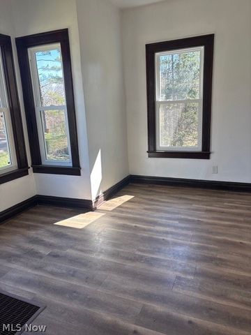 952 Taylor Street, Zanesville, OH 43701