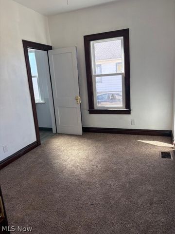 952 Taylor Street, Zanesville, OH 43701