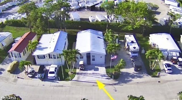 435 Cheetah DR 435, Naples, FL 34114