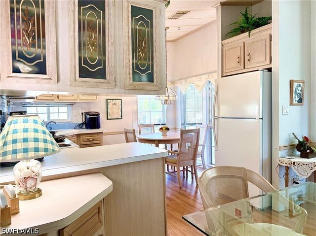 435 Cheetah DR 435, Naples, FL 34114