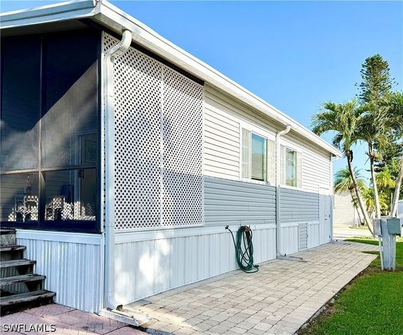 435 Cheetah DR 435, Naples, FL 34114