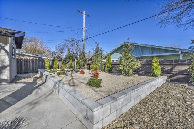 703 Crain Street, Carson City, NV 89703