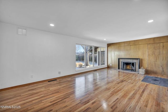 703 Crain Street, Carson City, NV 89703