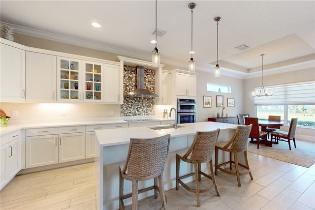 9240 Orchid Cove Circle, Vero Beach, FL 32963