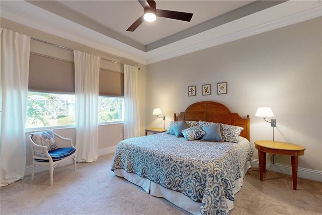 9240 Orchid Cove Circle, Vero Beach, FL 32963