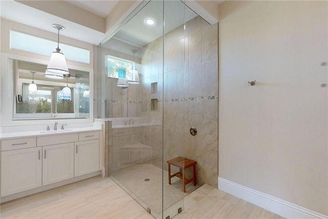 9240 Orchid Cove Circle, Vero Beach, FL 32963