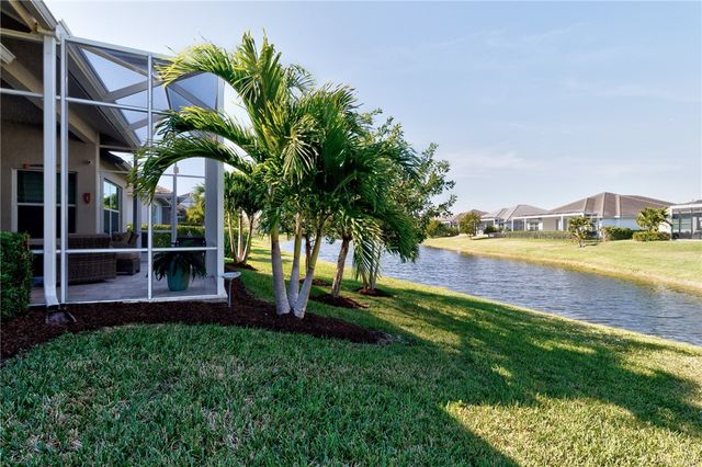 9240 Orchid Cove Circle, Vero Beach, FL 32963
