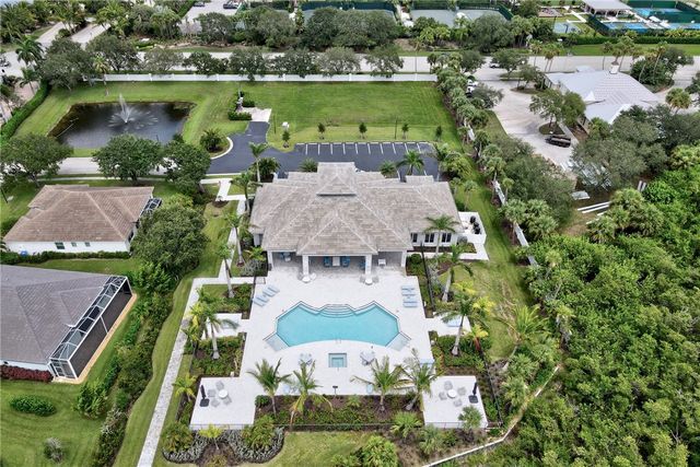 9240 Orchid Cove Circle, Vero Beach, FL 32963
