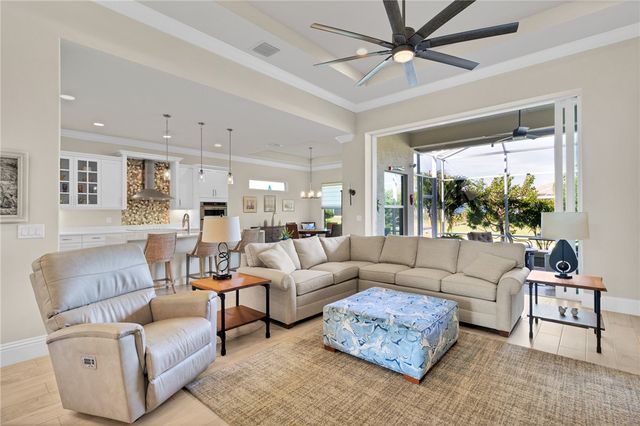 9240 Orchid Cove Circle, Vero Beach, FL 32963