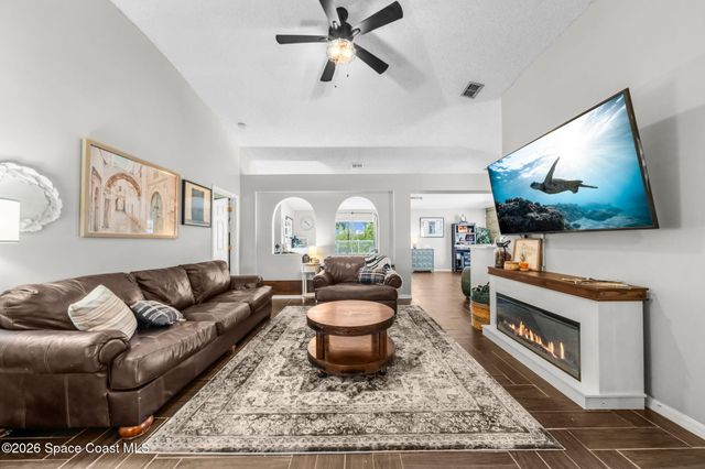 4616 Four Lakes Drive, Melbourne, FL 32940