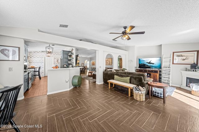 4616 Four Lakes Drive, Melbourne, FL 32940