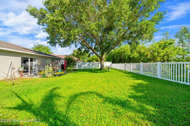 4616 Four Lakes Drive, Melbourne, FL 32940