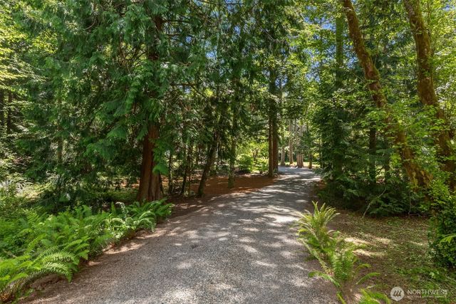 8219 NE New Brooklyn Road, Bainbridge Island, WA 98110
