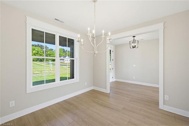 4211 Gracewood Farm Drive, Winston-salem, NC 27101