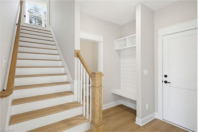 4211 Gracewood Farm Drive, Winston-salem, NC 27101