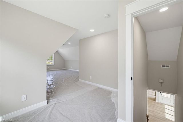4211 Gracewood Farm Drive, Winston-salem, NC 27101