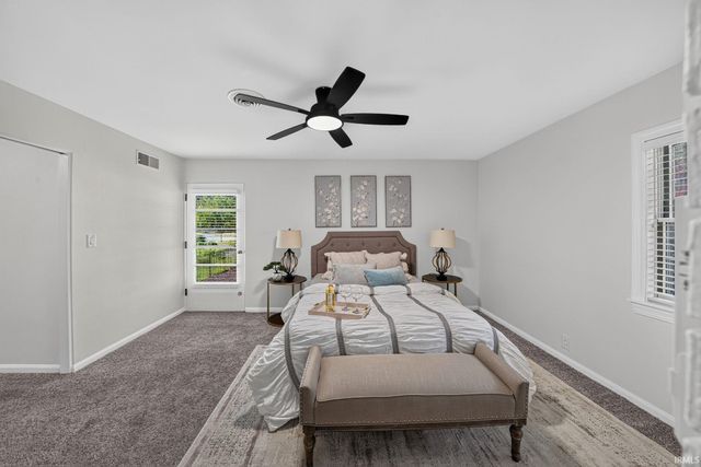 534 N Coquillard Drive, South Bend, IN 46617