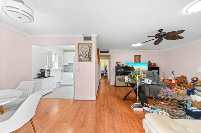 317 Saxony G, Delray Beach, FL 33446