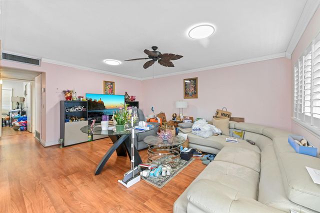 317 Saxony G, Delray Beach, FL 33446