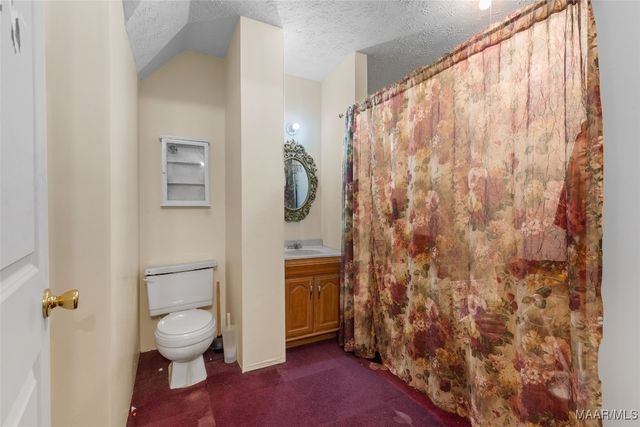 185 Church Street, Deatsville, AL 36022