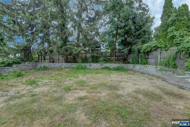 49 Longview Avenue, Par-troy Hills Twp., NJ 07034
