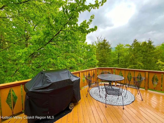 72 Hunter Drive L-1, Hunter, NY 12442