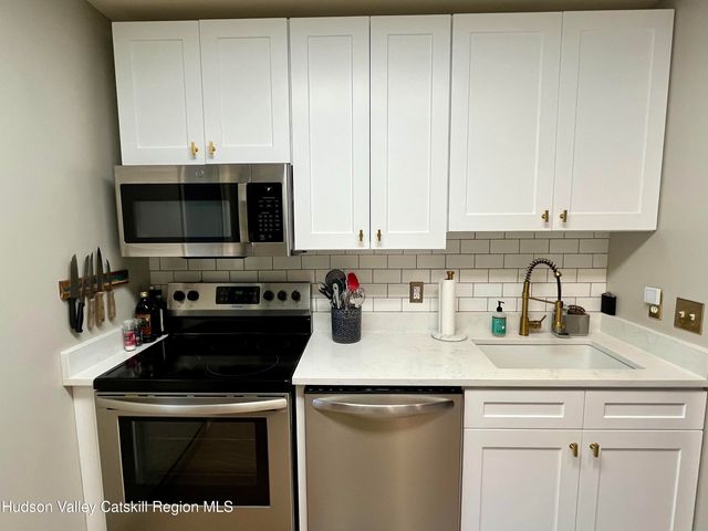 72 Hunter Drive L-1, Hunter, NY 12442