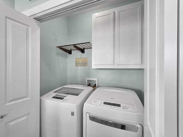 962 Surfside Drive, Crystal Beach, TX 77650