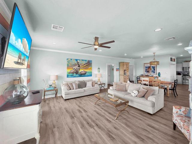 962 Surfside Drive, Crystal Beach, TX 77650