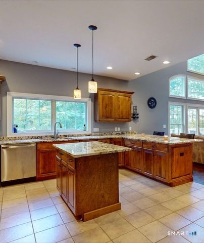 4 Southdown Drive, Bristol, CT 06010