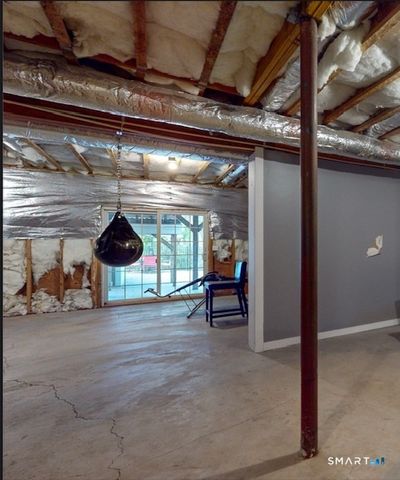 4 Southdown Drive, Bristol, CT 06010