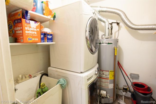 23917 Grunalt Avenue, Warren, MI 48091