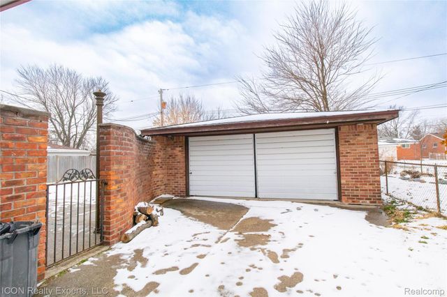 23917 Grunalt Avenue, Warren, MI 48091