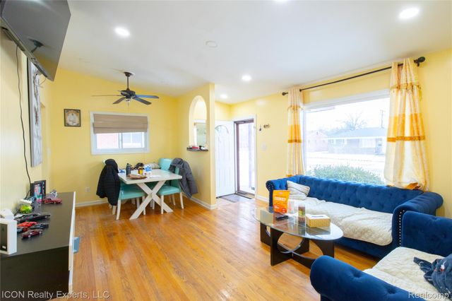 23917 Grunalt Avenue, Warren, MI 48091