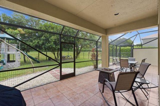 11131 Laurel Walk Road, Wellington, FL 33449
