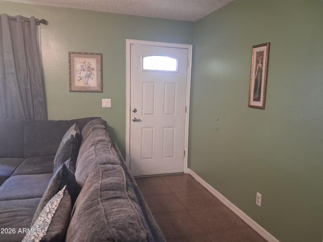 8039 S 25TH Street, Phoenix, AZ 85042