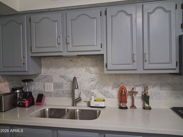 8039 S 25TH Street, Phoenix, AZ 85042