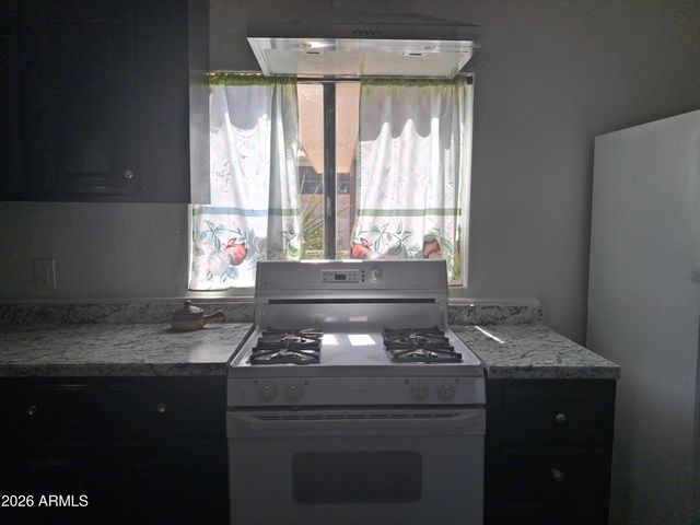 8039 S 25TH Street, Phoenix, AZ 85042