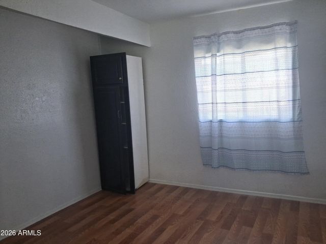 8039 S 25TH Street, Phoenix, AZ 85042