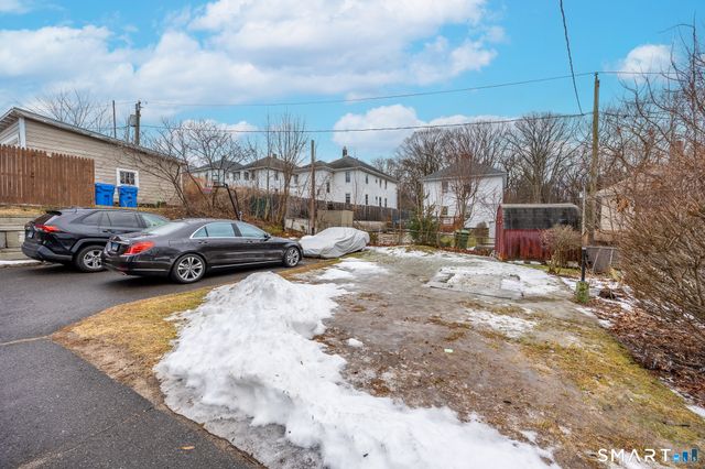 87 Putnam Street, Bristol, CT 06010