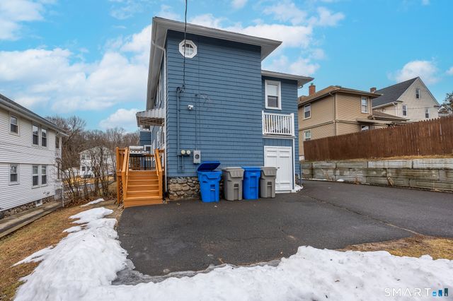 87 Putnam Street, Bristol, CT 06010