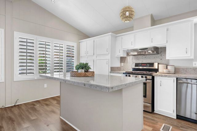 74647 Azurite Circle E, Palm Desert, CA 92260