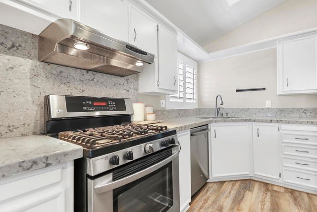 74647 Azurite Circle E, Palm Desert, CA 92260