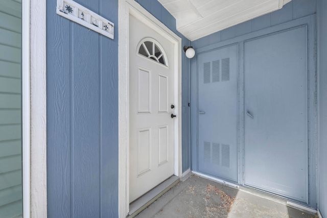 74647 Azurite Circle E, Palm Desert, CA 92260